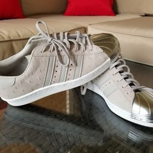 Adidas 80s superstar metal toe sneakers